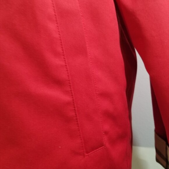 Burberry Coat with removable hood. Size M - Picture 9 of 16